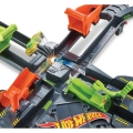 Трек Hot Wheels Super Mega Crash Грандиозные Столкновения 